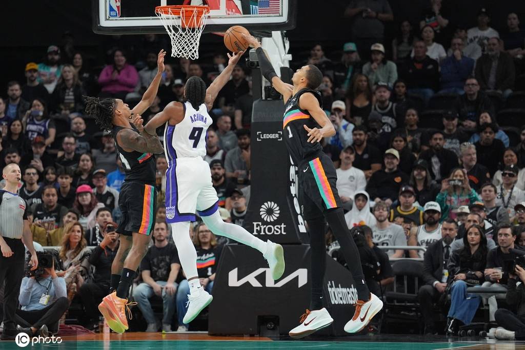 文班亚马28+15福克斯卡斯尔各18分 马刺擒国王8连胜